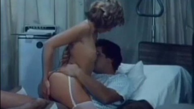 Секс на больничной койке 